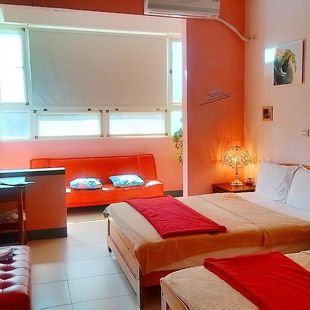 Ten Street B & B Kota Hualien Bagian luar foto
