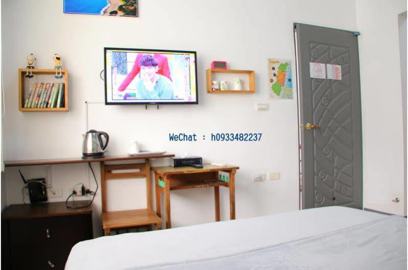 Ten Street B & B Kota Hualien Bagian luar foto
