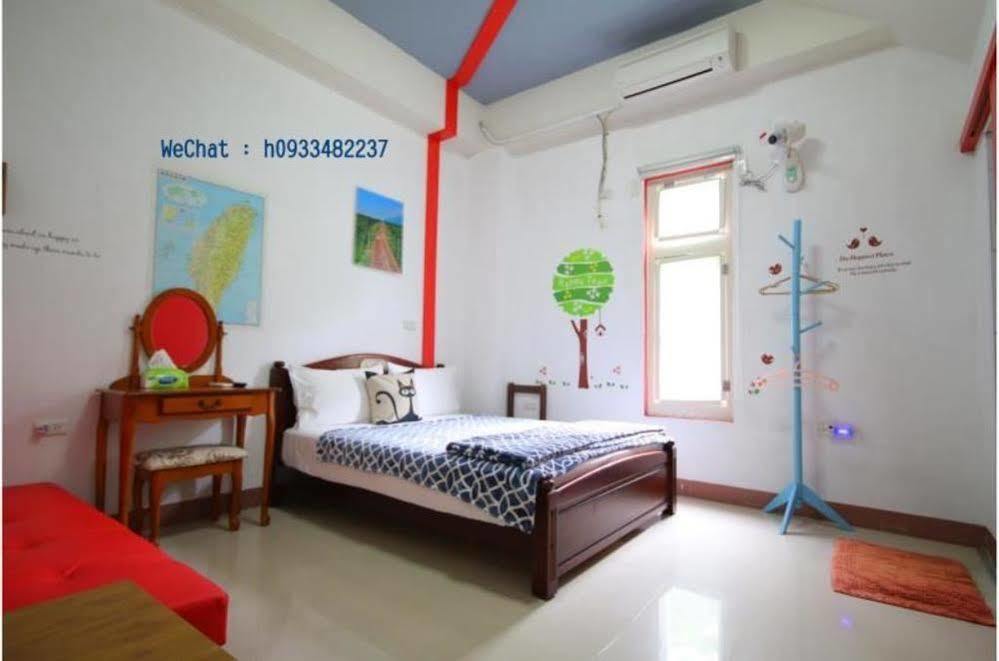 Ten Street B & B Kota Hualien Bagian luar foto