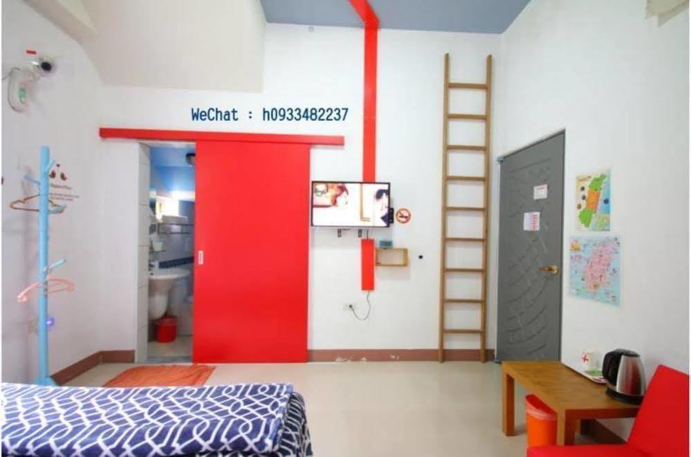 Ten Street B & B Kota Hualien Bagian luar foto